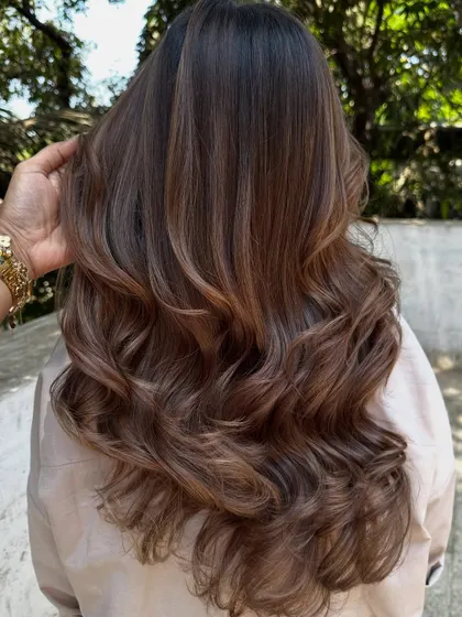 A close-up of the beautiful beige tones.