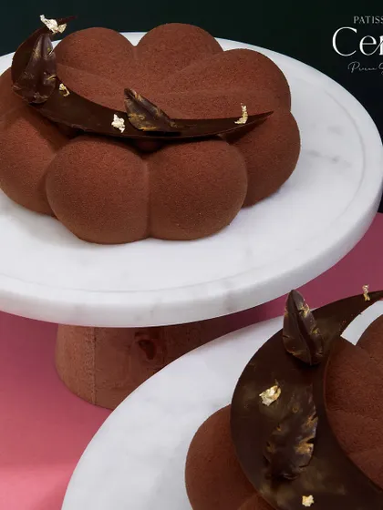 My Chocolate Dreams entremet is a decadent blend of rich chocolate and smooth caramel with a touch of hazelnut. Every bite of this dessert feels like a dream come true.