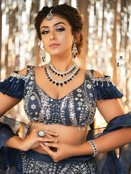 This look shows how to create a bold, confident style for a sangeet or cocktail party.