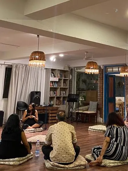 An intimate storytelling session for adults at Lahe Lahe in Bengaluru. The cozy vibe of the space and the attentive listeners helped bring the stories of folklore and human emotion to life.