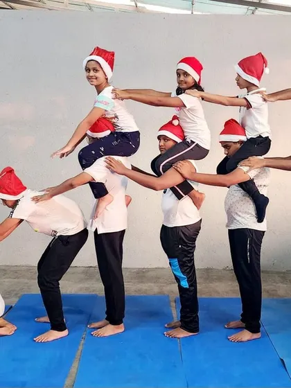 This long human train, complete with Santa hats, was a highlight of our Christmas celebration. It's a testament to the fun and camaraderie at our camp.