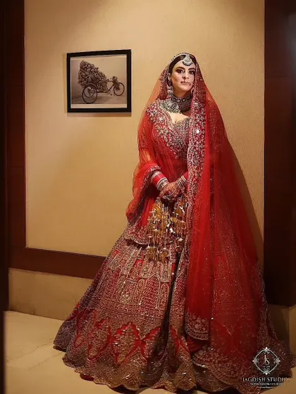 A full-length view of this stunning bride. My makeup is designed to look just as impactful from a distance, ensuring you are the center of attention from the moment you walk in.
