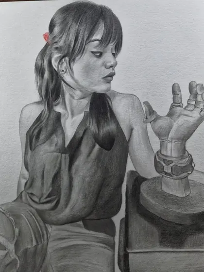 A unique commissioned portrait with a creative pose. I am open to working on artistic compositions to create a special piece.