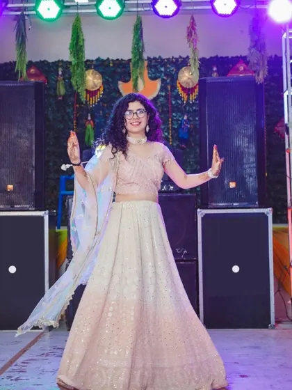Taking the stage at a family wedding. I live for these moments and I bring that same passion and excitement when I'm choreographing for your special day.
