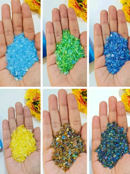 Add a magical sparkle to your geode art or decorative pieces with our holographic glass granules. This collage shows the variety of vibrant colors available, including shades of blue, green, yellow, and multi-color mixes.