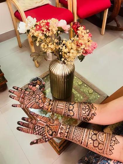 A lifestyle shot of the bridal mehendi, showing how it looks in a home environment.