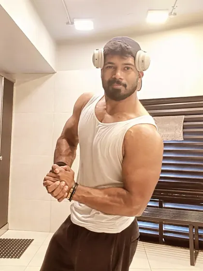 The pump after a good arm workout is a feeling of accomplishment. It's a sign that you've pushed your muscles to their limit.