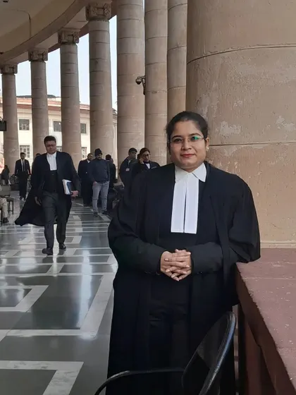 Post-matter downtime at the Supreme Court.