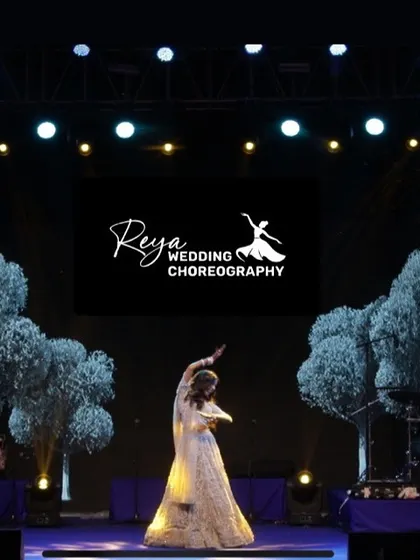 My favorite capture. A simple, elegant shot of a bride's solo, where her posture and grace speak volumes.