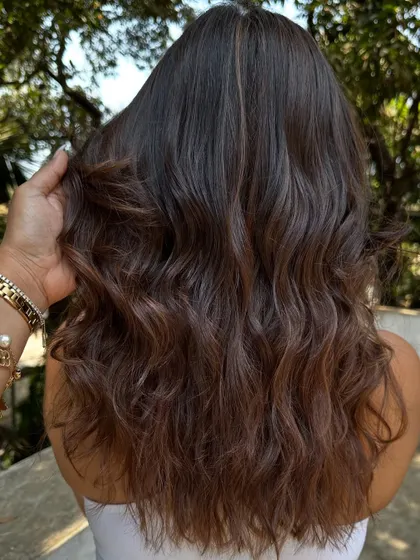 A close-up of the beautiful 'Biscuit Brown' color.