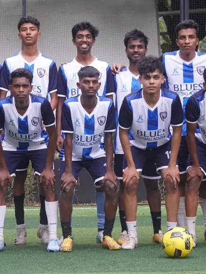 The C-Division squad, united and focused before their victorious match.