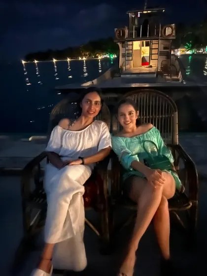 More glimpses from our unforgettable Lakshadweep retreats. Every moment is a postcard, from sunrise dives and full moon dinners to candid conversations and quiet naps on the beach.