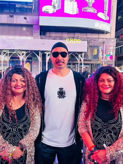 It was wonderful to share the stage with the legendary Sukhbir ji at the Times Square Diwali event. A truly memorable night with a fellow artist we admire.