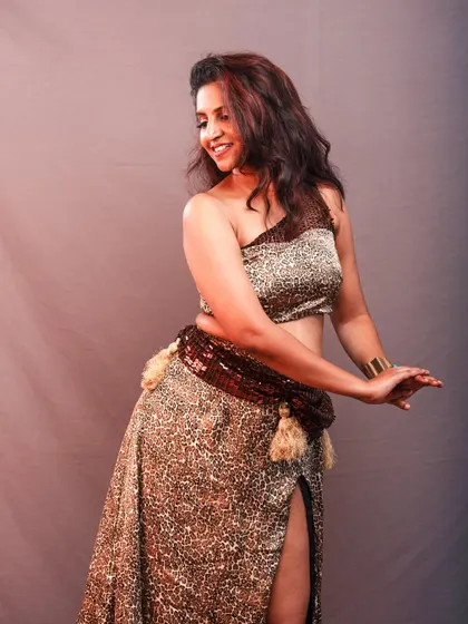A very happy birthday to our dear instructor, Shruti! She is a beautiful teacher, dancer, and friend, and we are so grateful to have her in our Tarantismo family.