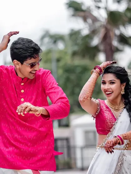Your wedding dance should be as fun and unique as you are. I help couples create routines that feel natural and joyful, whether it is a formal first dance or a surprise Bollywood number for your sangeet.