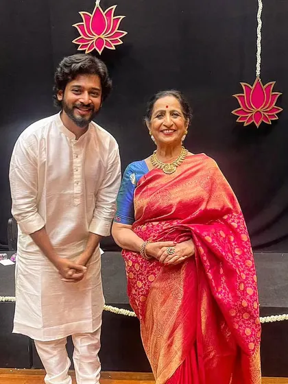 Sharing the stage with the revered Aruna Sairam ji. Being featured alongside such esteemed artists shows my professional standing and is great for brand associations within the arts and culture space.