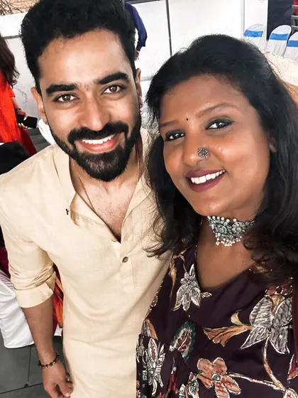 A selfie with a superstar. He's wearing a classic linen kurta, a timeless piece for any man's wardrobe. I am now taking orders for custom menswear.