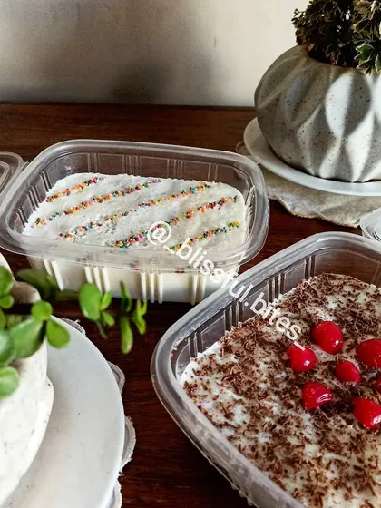 A closer look at my Mixed Fruit Soufflé options, perfect for when you want to offer guests a choice of toppings.