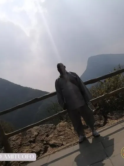 On my way to the Damo Cave in the Songshan mountains, a sacred pilgrimage site. The journey itself is a form of training and meditation, connecting me to the path of Bodhidharma.