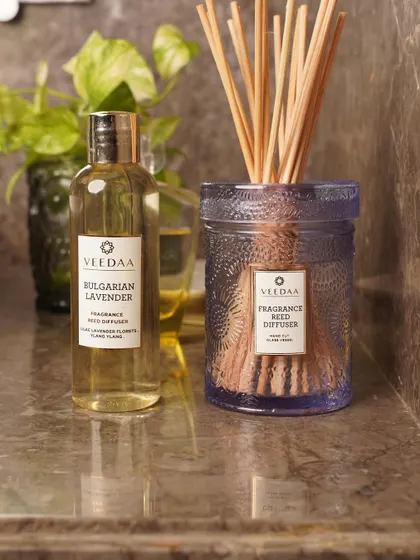 The scent of Bulgarian Lavender is known to create a sense of calm, ease anxiety, and inspire confidence. Our reed diffuser is the perfect way to bring this therapeutic aroma into your home.