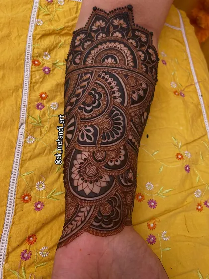 Another view of the same arm design, showing the beautiful flow of patterns.