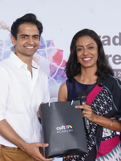 Receiving an award at the Cult.fit Academy graduation ceremony. Being part of the teaching faculty for their first Yoga Teacher Training Course was an honor and a validation of my work as a yogapreneur.
