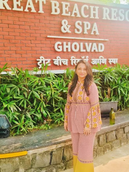 On-site at the beautiful Treat Beach Resort in Gholvad for a destination wedding. I handle all the on-ground coordination for sangeet nights, entertainment, and guest activities.