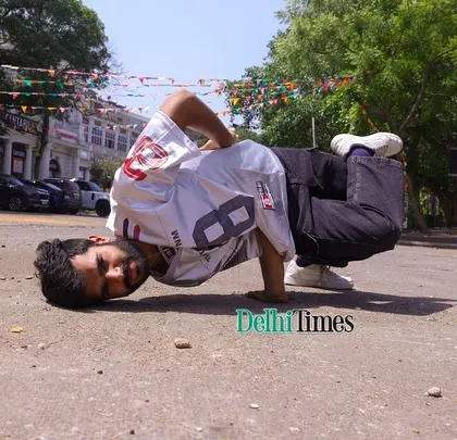 A b-boy showing off his skills on the streets of Delhi for our Delhi Times photoshoot.