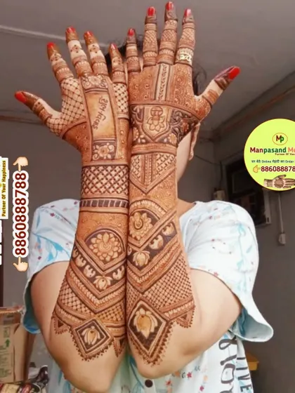 A beautiful back-of-hand design featuring a 'Shubh Vivah' (Happy Wedding) blessing. The intricate patterns and kalash motif make it perfect for a bride.