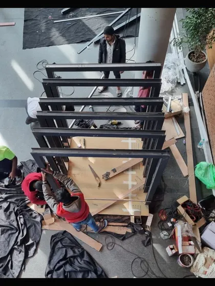 Then comes the on-site execution. Here, our team is assembling the "Pass-Oh!-Light" installation for the Designuru festival.