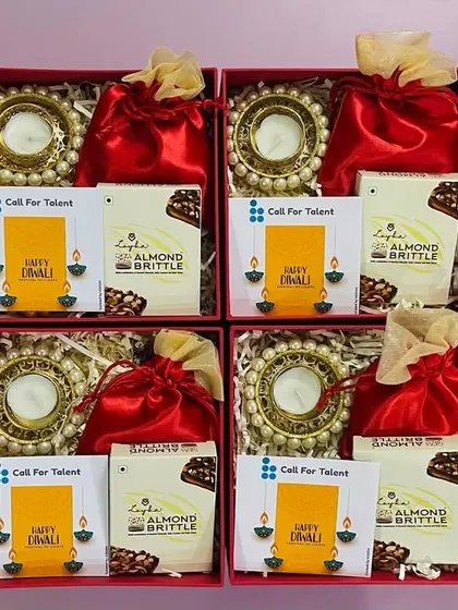 We worked with "Call For Talent" to create these budget-friendly Diwali boxes, complete with their own branded message cards for a personal touch.