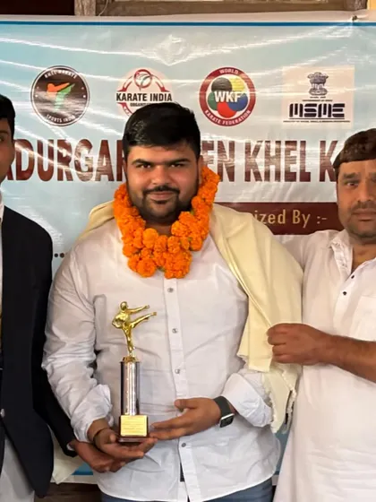 With a supporter who contributed to our district sports association, helping us create more champions.