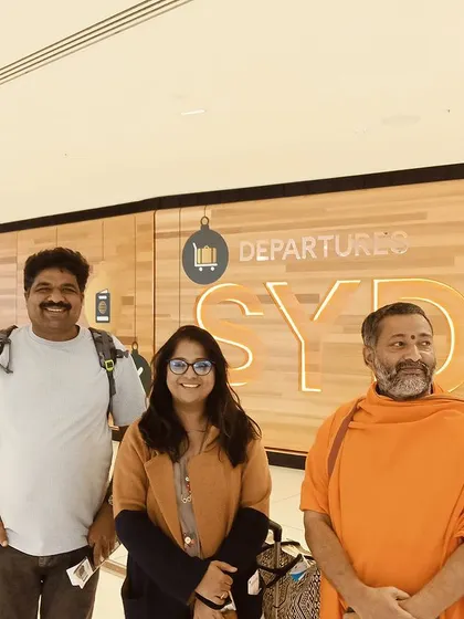 Another picture from the Sydney airport with my fellow artists as we prepared to depart. It was a wonderful trip.
