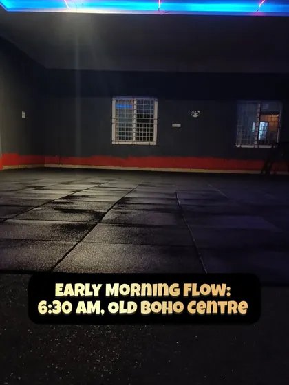 Our new morning ritual: 6:30 AM Ashtanga Yoga at the old Boho center. A perfect way to kickstart your day with strength, balance, and focus.