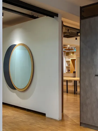 Another glimpse into the Experience Center, showing some of the wardrobe finishes and mirror designs you can see and touch. It’s the best way to start your design journey.