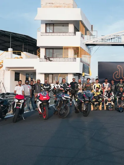 Group photos from our events at Kari Motor Speedway, celebrating the end of a successful season and a weekend of action-packed riding.