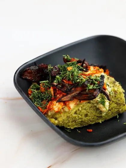 A delightful fusion of textures and flavours. Our Papad Churi Panoli features a crunchy, spiced papad mixture rolled into a soft, steamed wrap, offering a unique and delicious bite-sized snack.