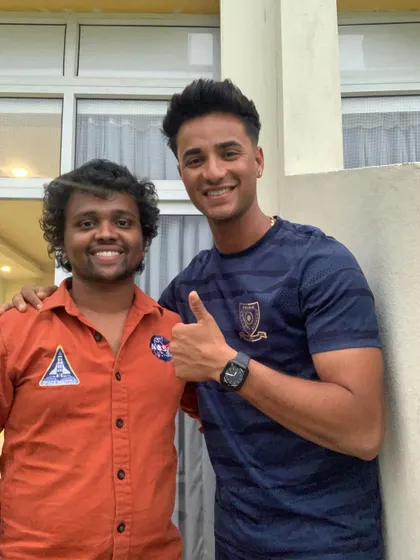 Getting Abhishek Sharma of Sunrisers Hyderabad styled and ready. A sharp haircut is part of the game-day prep.