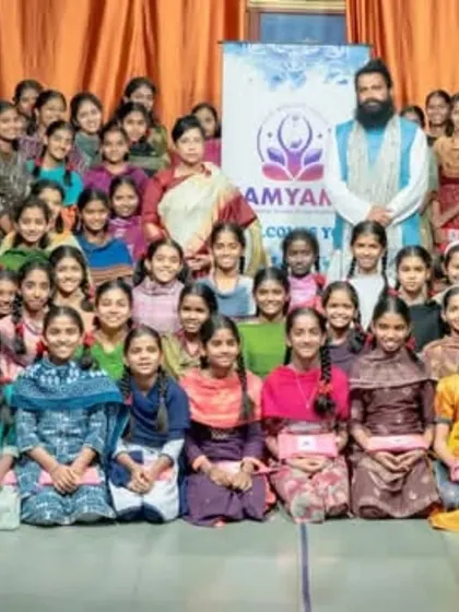 A beautiful group photo with Mahayogi Madhucarji and the bright students of Shubham Karothi Maithreyi Sanskrit Gurukul in Bangalore. We are honored to share spiritual knowledge and mindfulness practices with the next generation.