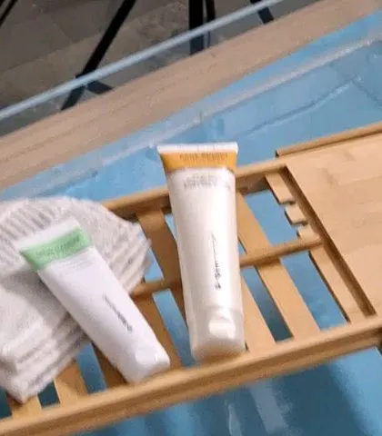 A look at the bath caddy setup over our water tank for the Skininspired shoot.