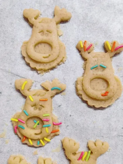 Adding some colorful sprinkles to cookies made with a custom 3D printed reindeer cutter. It’s amazing to see creative baking projects come to life with our tools.