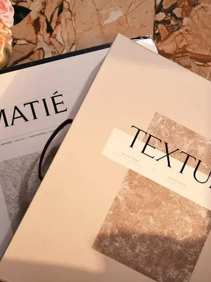 Our 'MATIÉ' and 'TEXTURE' collection books, filled with inspiration. We offer a wide range of catalogues to explore, each focused on a different style, from modern to richly textured.