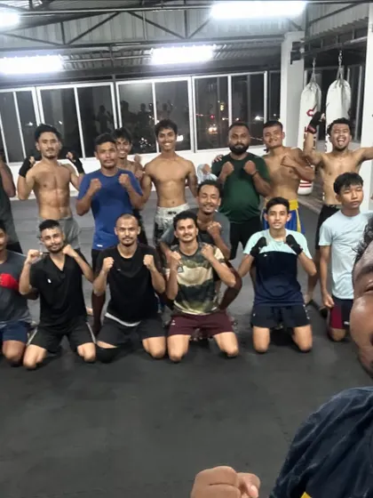 A team selfie after a great striking seminar. It's always a proud moment to see everyone so engaged and eager to learn.