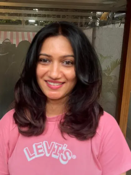 A restyle for Sheela to get rid of her color-damaged ends and give her a fresh, healthy look.