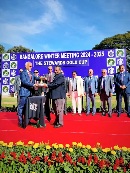 The Chairman, Mr. R. Manjunath Ramesh, presents The Stewards Gold Cup.