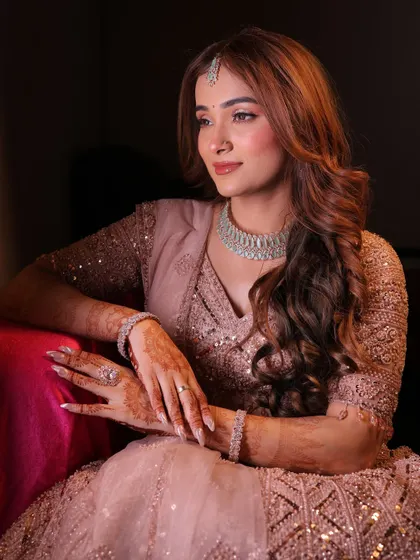 Another portrait from this morning Roka. The soft makeup and beautiful hair create a truly elegant and timeless look.