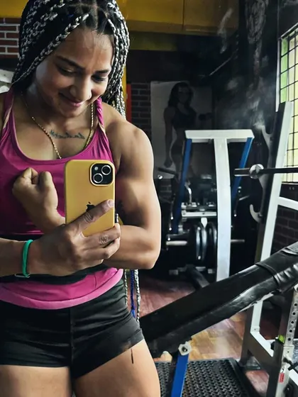 A duplicate of image 197, showing a confident mirror selfie that captures my gym mindset and readiness to conquer my goals.