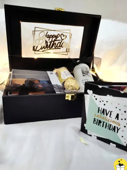 A different angle of the luxe men's hamper, showing how the items are arranged before it's all packed up and ready to be gifted.