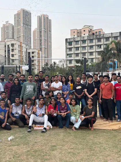 Another shot of the Califit Family. This picture captures the diversity and unity of our community. Everyone belongs here.