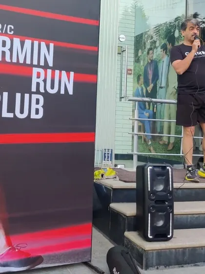 Speaking to the Garmin Run Club about leveraging the off-season. It is not about stopping but about recovering, reflecting, and readjusting your training for the next season.